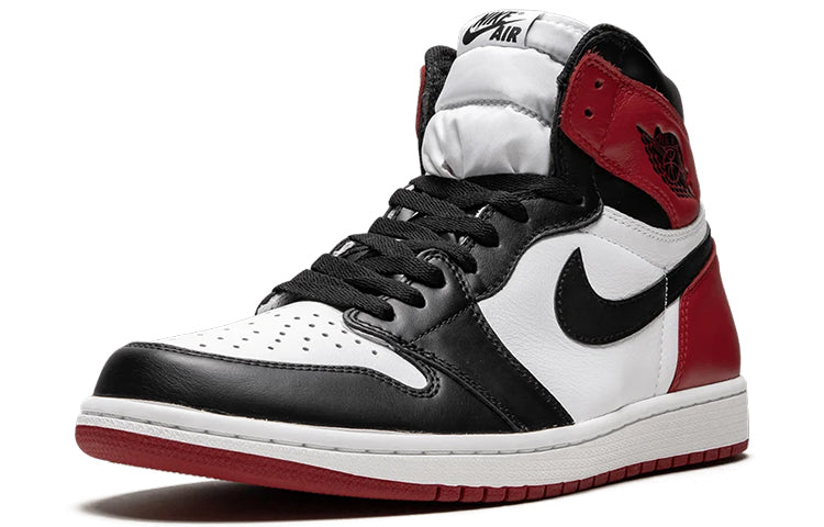 Air Jordan 1 Retro High OG 'Black Toe'