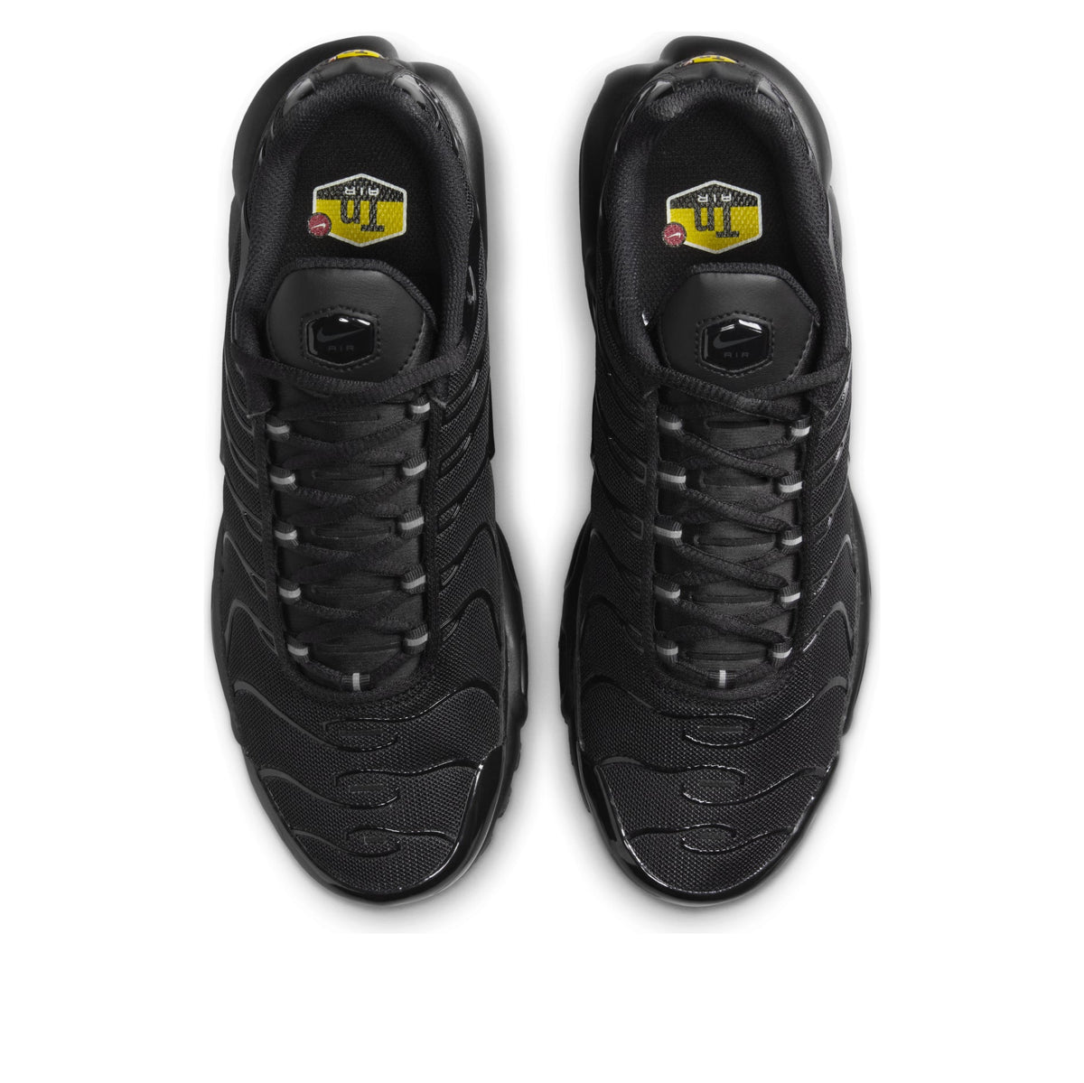 Nike Air Max Plus Triple Black Sneakers