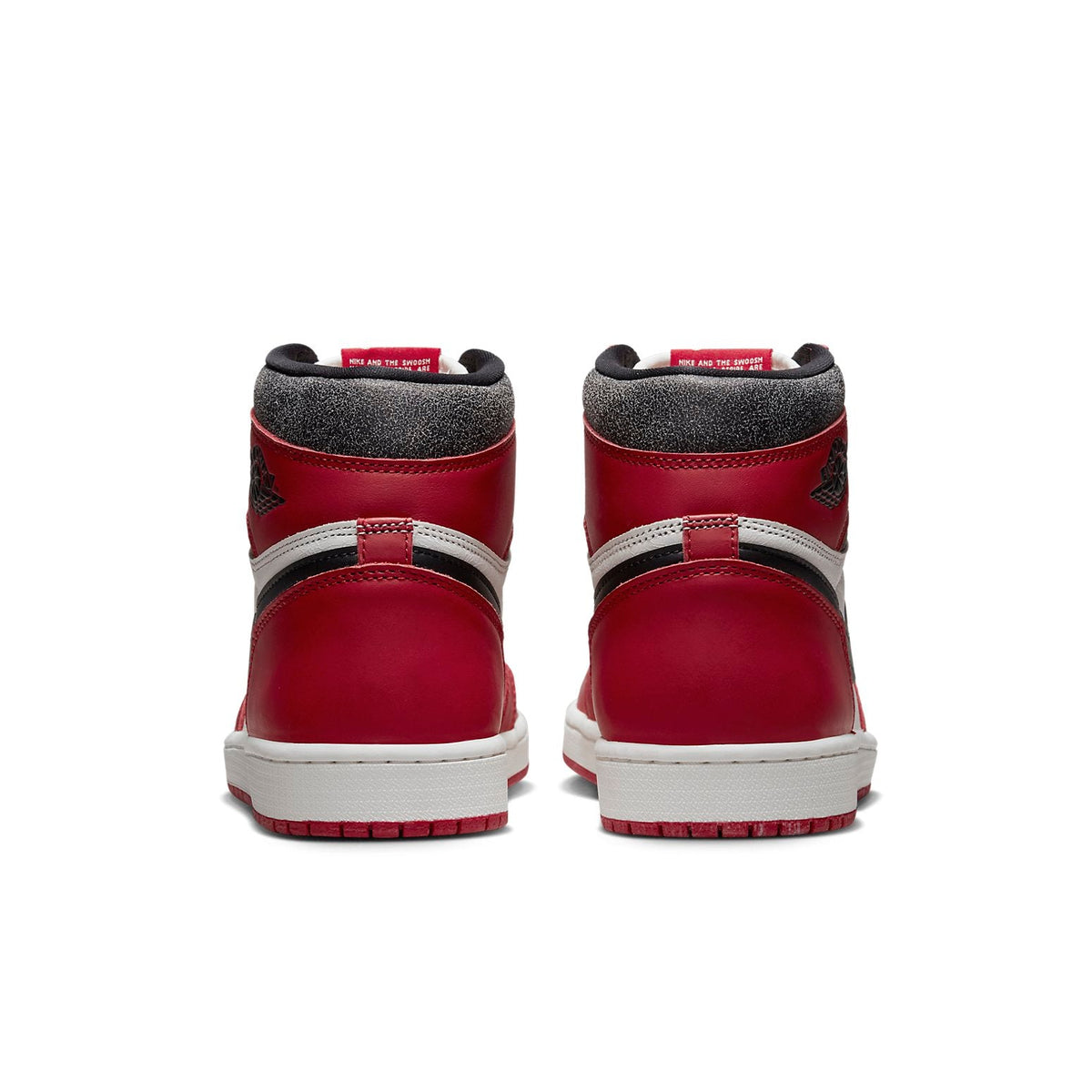 Air Jordan 1 Retro High OG Chicago 2015 | 555088-101