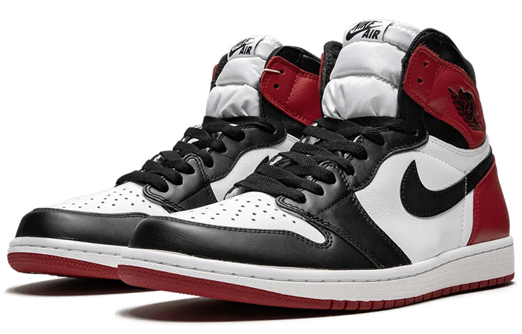 Air Jordan 1 Retro High OG 'Black Toe'