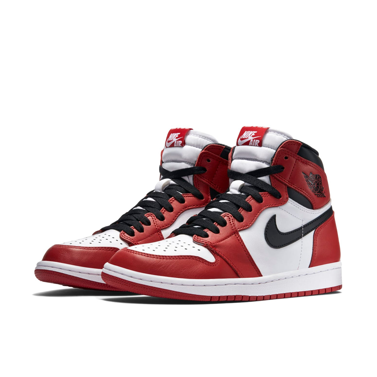 Air Jordan 1 Retro High OG Chicago 2015 | 555088-101