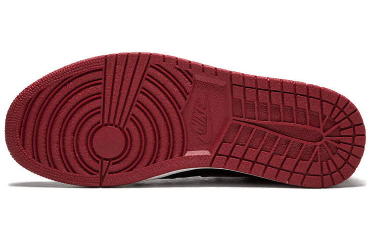 Air Jordan 1 Retro High OG 'Banned' Black Red High-Top Sneakers